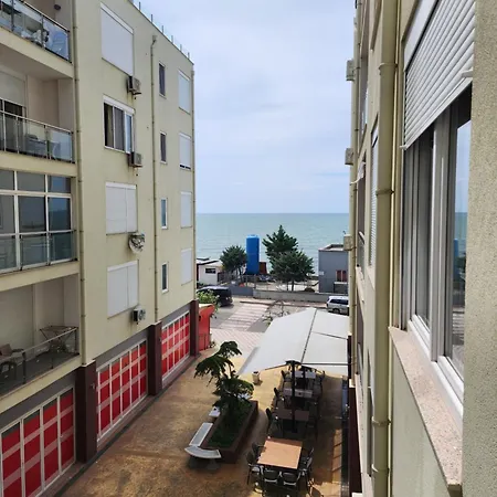 Shengjini Beautiful Apartament Lezhë