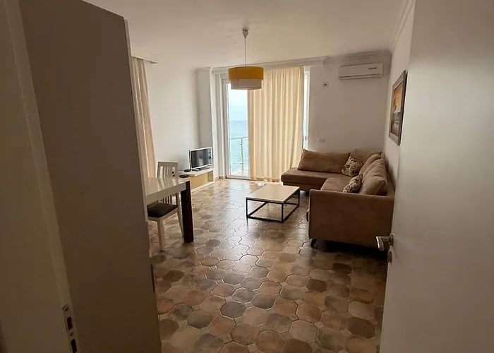 Shengjini Beautiful Apartamento *